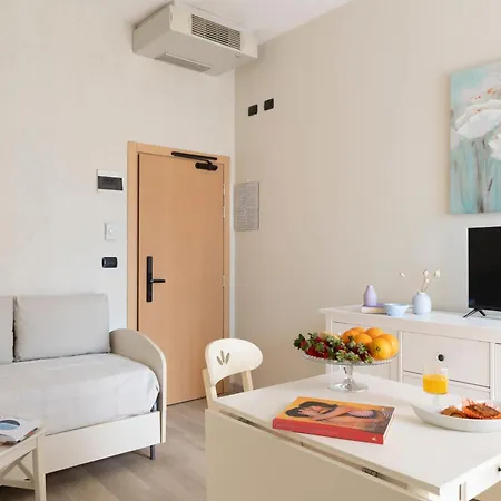 Hotel Mondial 3*