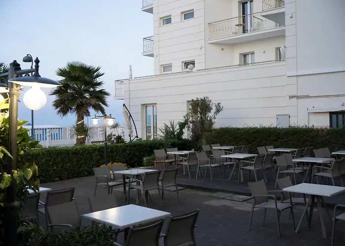 Mondial 3* Bellaria-Igea Marina